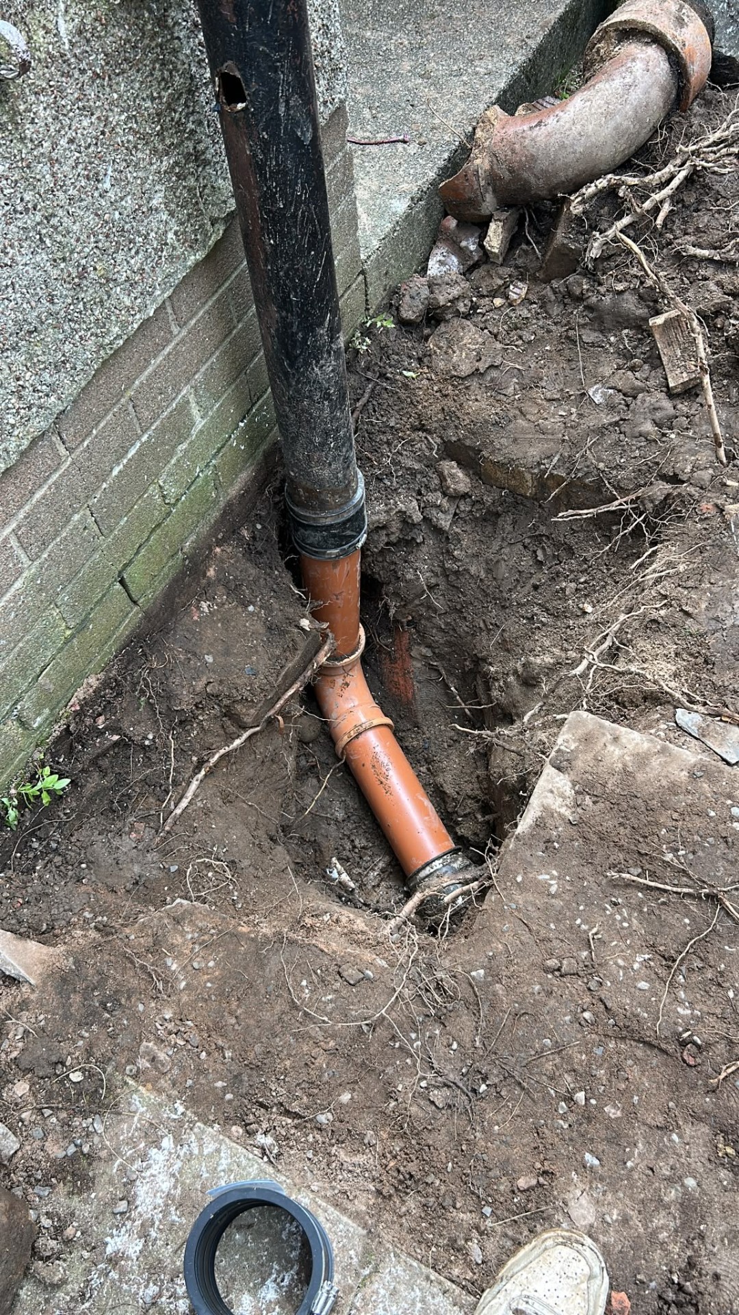 External soil pipe repair and drain connection in Glasgow